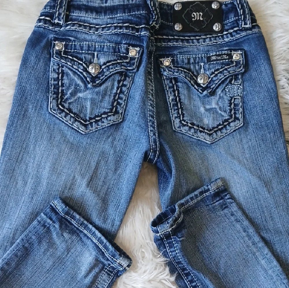 Miss Me NWOT Women's Blue Jeans - Picture 1 of 10
